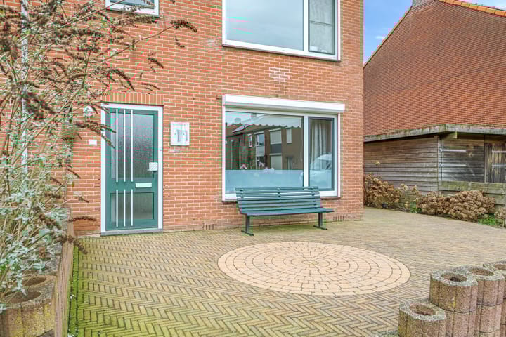 Photo 7 of Dr. A.R. Holstraat 38