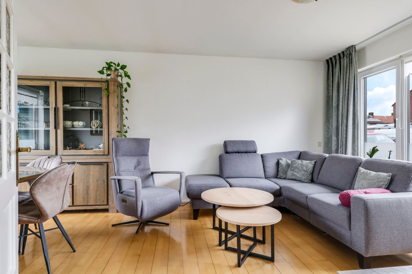 Foto 10 van Dr. A.R. Holstraat 38