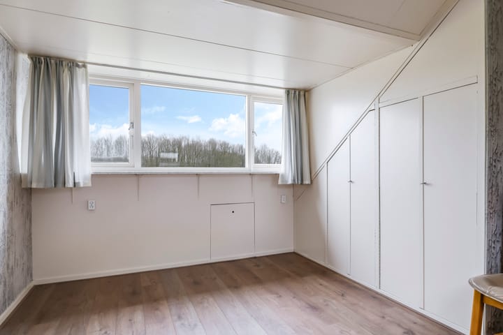 Photo 35 of Dr. A.R. Holstraat 38