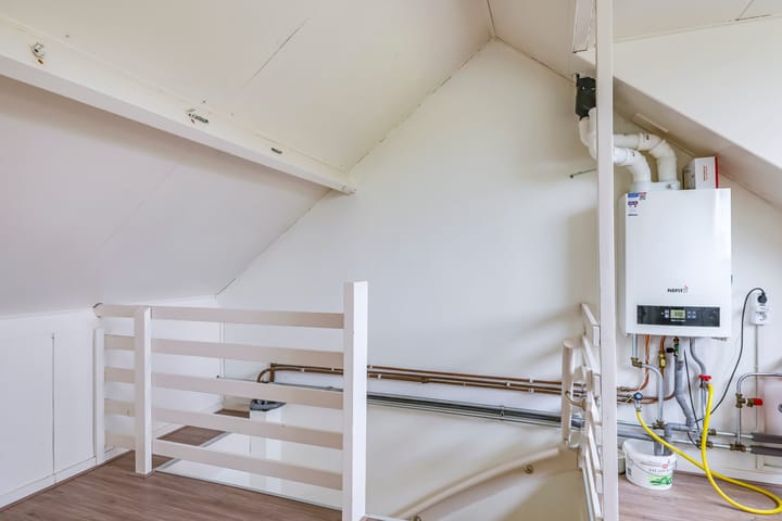 Photo 39 of Dr. A.R. Holstraat 38