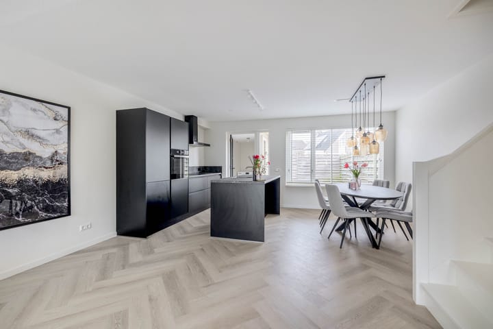 Foto 3 van Irissenpad 15