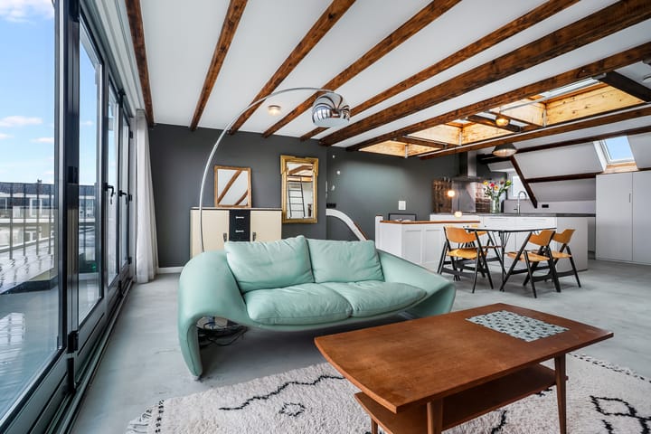 Photo 10 of Jan van Galenstraat 66-3