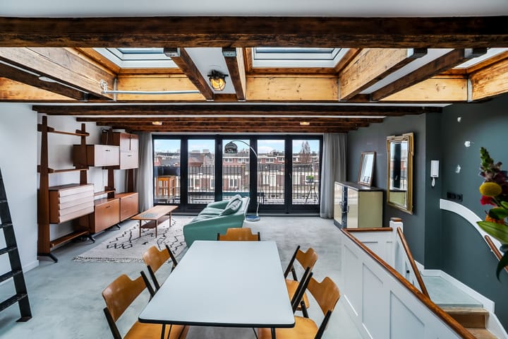 Photo 21 of Jan van Galenstraat 66-3