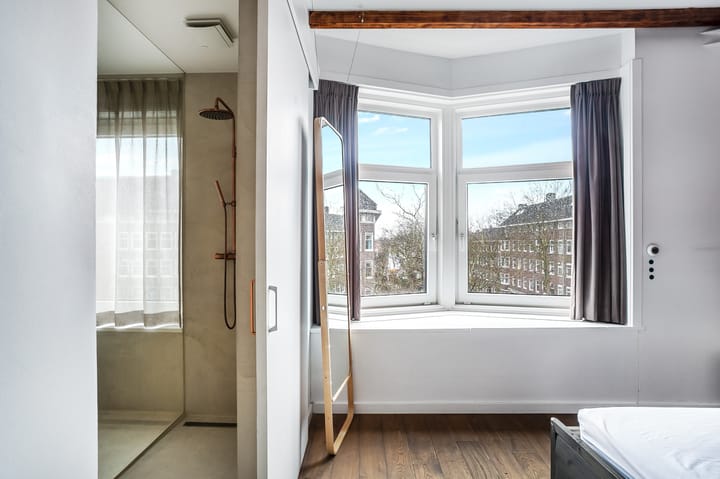 Photo 40 of Jan van Galenstraat 66-3