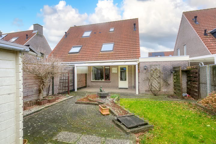 Foto 2 van De Markt 9