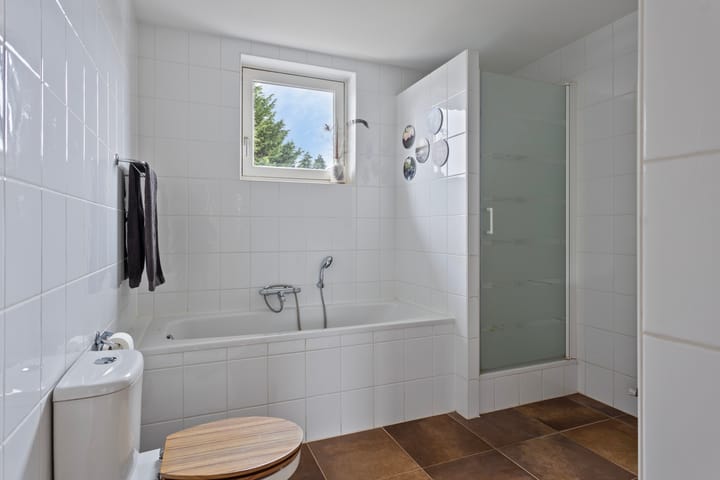 Foto 14 van Pastoor van Akenstraat 1-C