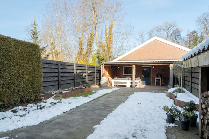 Photo 53 of J.P. Santeeweg 10