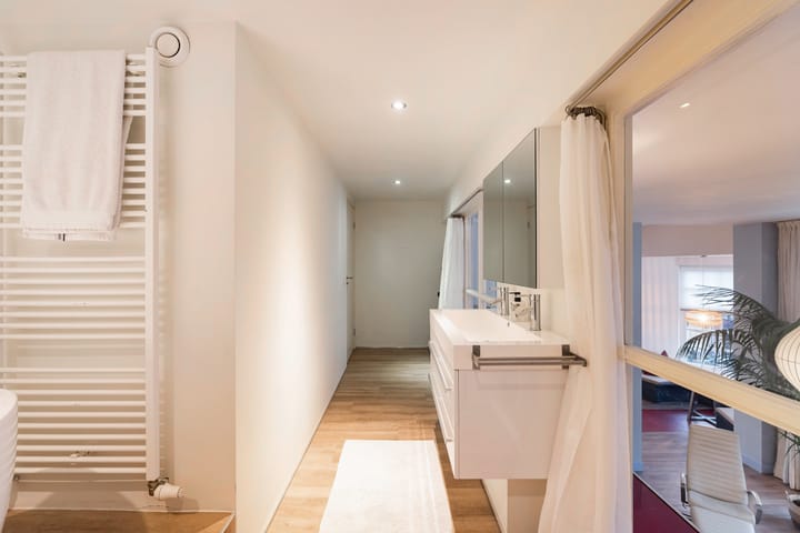 Foto 37 van Kepplerstraat 297