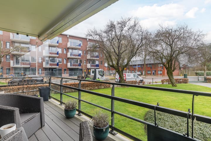 Photo 24 of Hugo de Grootplein 65