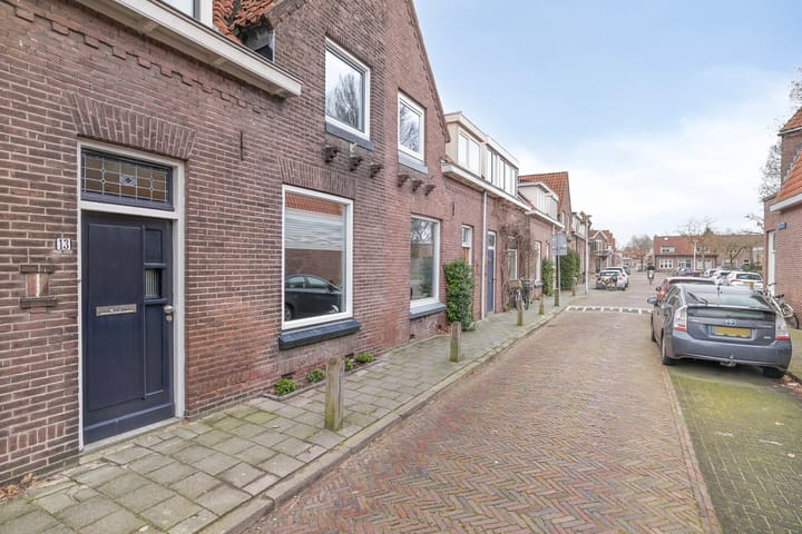 Foto 2 van Trompstraat 13