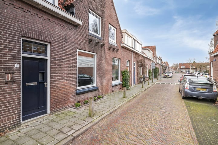 Foto 40 van Trompstraat 13