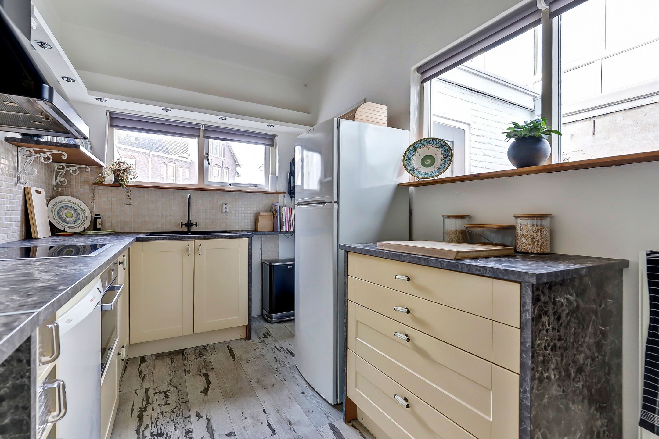 Foto 12 van Tolstraat 42