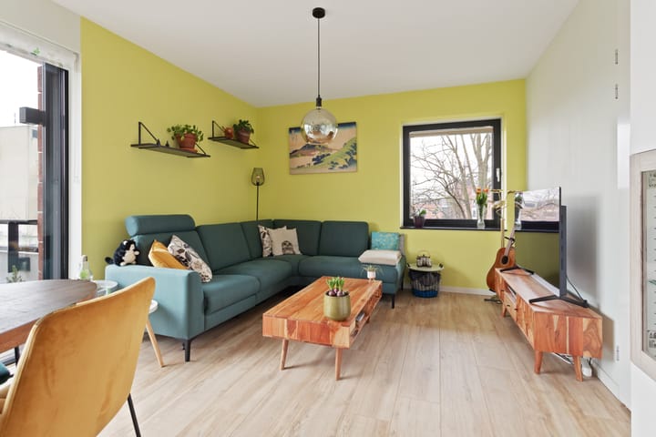 Foto 12 van Van Esveldstraat 31-25