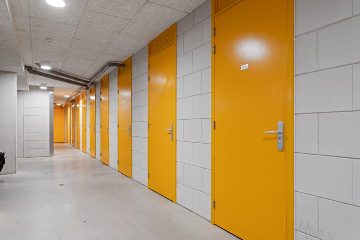 Foto 25 van Van Esveldstraat 31-25