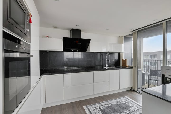 Foto 7 van Ladogameerhof 104