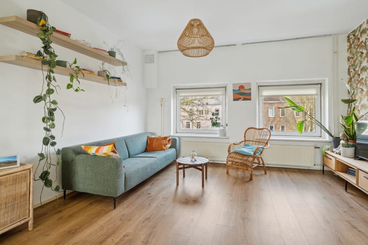 Foto 2 van Oudenoord 494