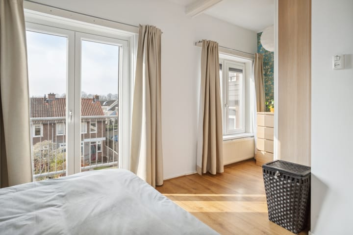 Foto 21 van Oudenoord 494