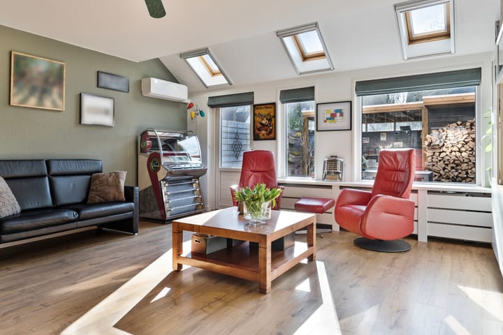 Foto 2 van Hooizolder 10