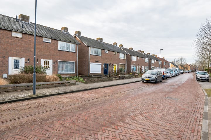 Foto 2 van Deken Tomaslaan 30