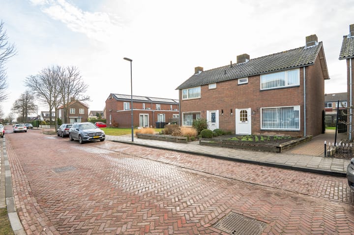 Foto 5 van Deken Tomaslaan 30