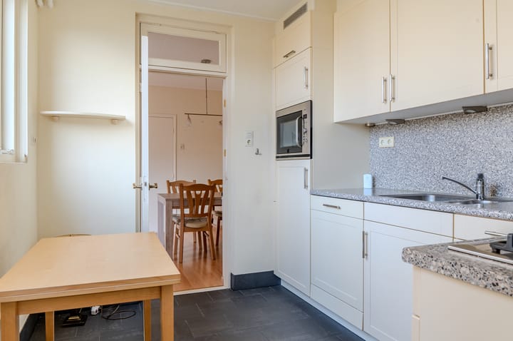 Foto 19 van Deken Tomaslaan 30