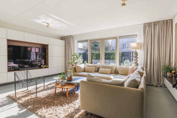 Foto 2 van De Hovenlaan 54