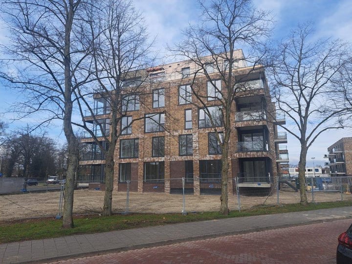 Photo 2 of Coulissen 24