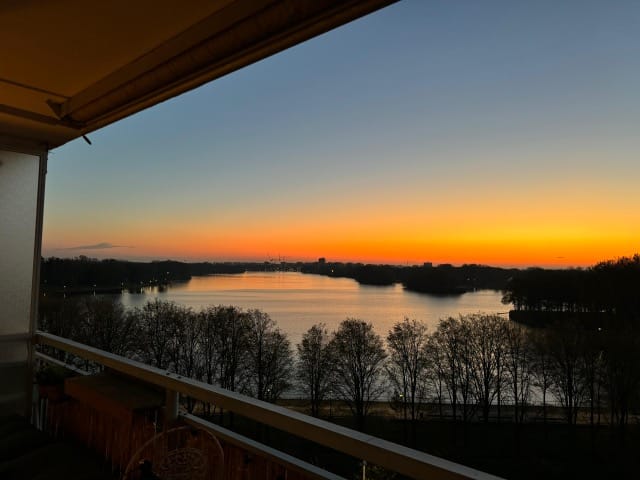 Foto 16 van Burgemeester Hogguerstraat 367