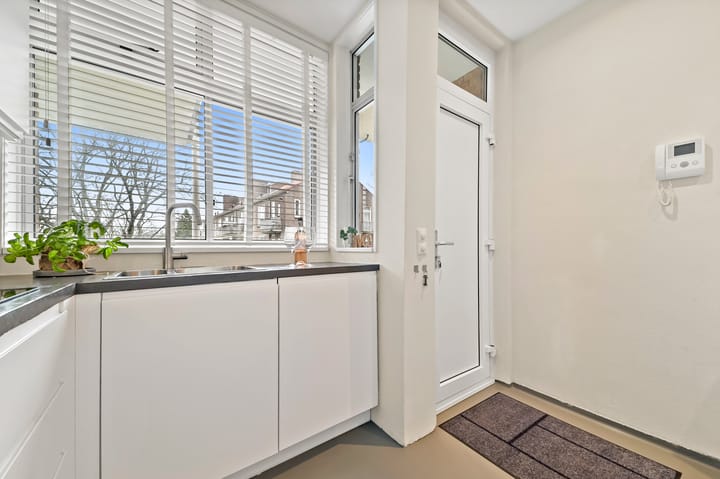 Foto 5 van Herman Robbersstraat 96-C