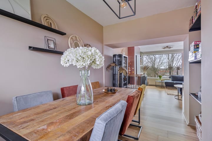 Foto 27 van van der Scheerstraat 71