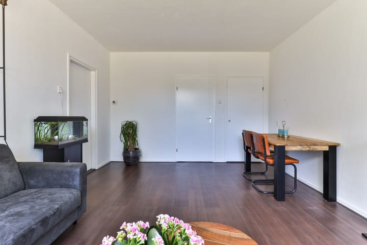 Foto 10 van Brugstraat 6