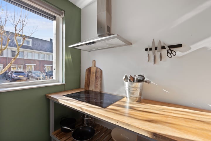 Foto 15 van Barbarastraat 80