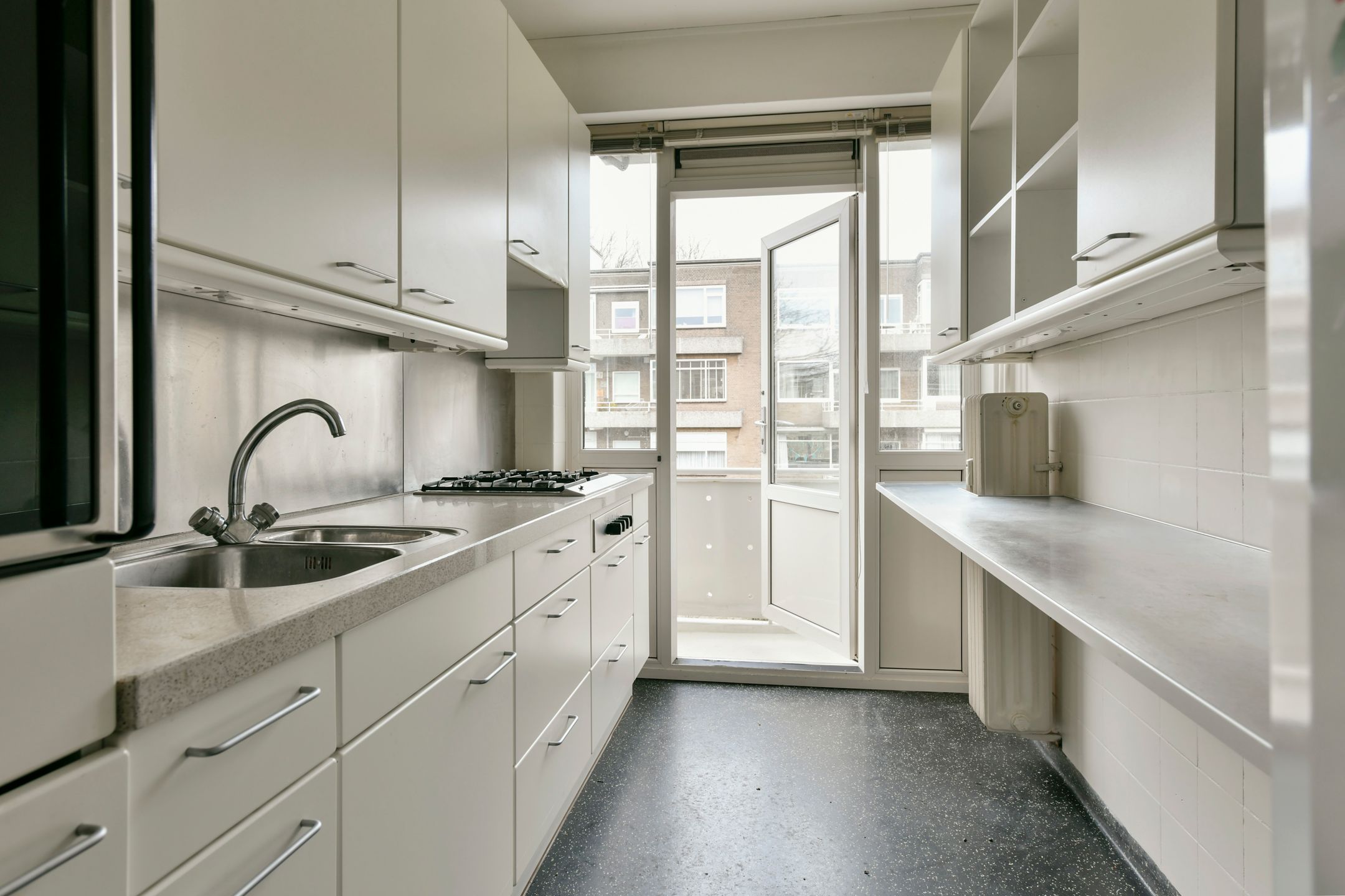 Foto 9 van Willem Kesstraat 7-3