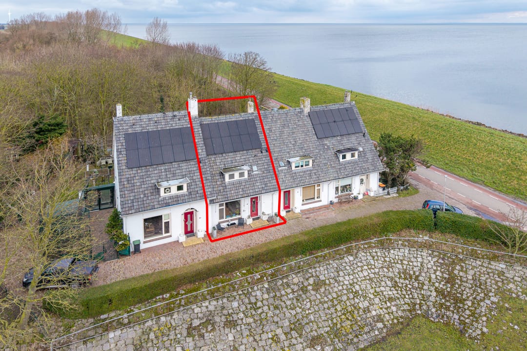 Photo 1 of Zuiderdijkweg 20