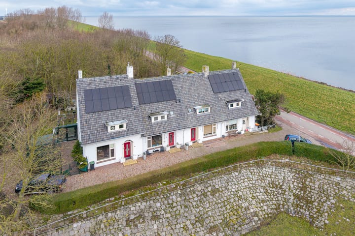 Photo 4 of Zuiderdijkweg 20