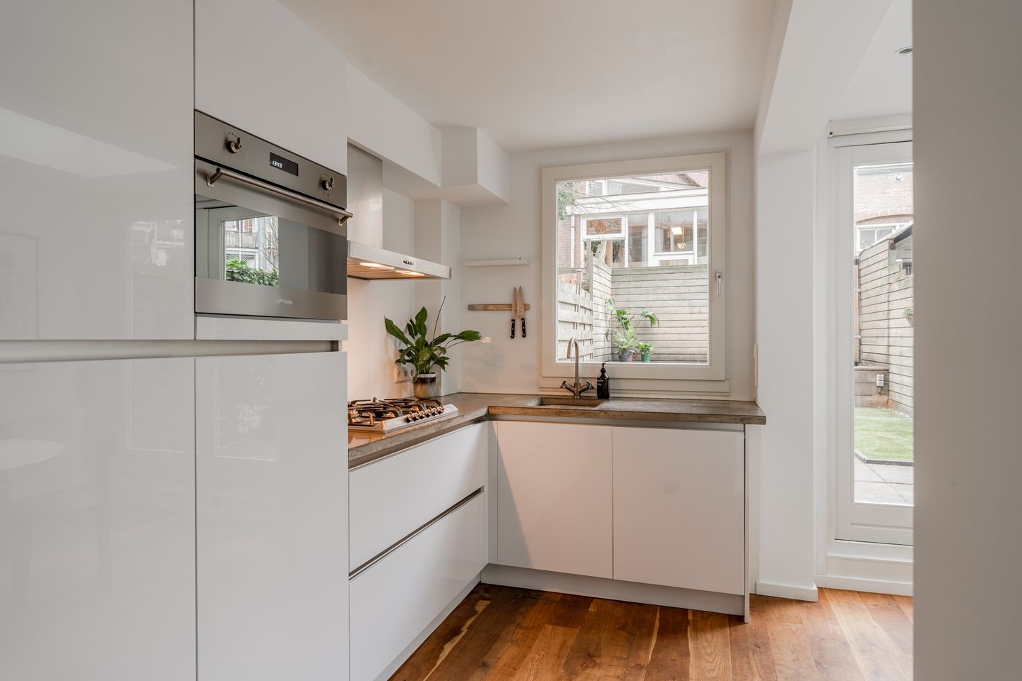 Foto 14 van Van Oldenbarneveldtstraat 96-AO