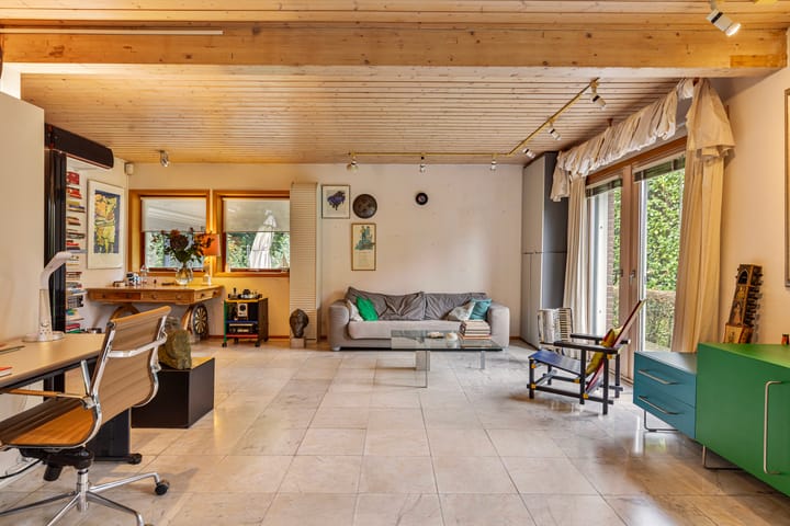 Foto 18 van Straatweg 42