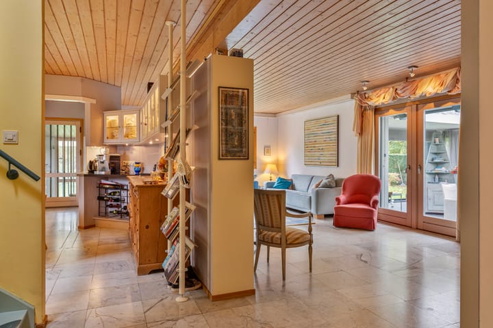 Foto 20 van Straatweg 42