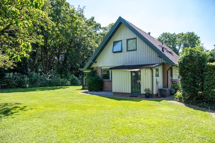 Foto 32 van Straatweg 42