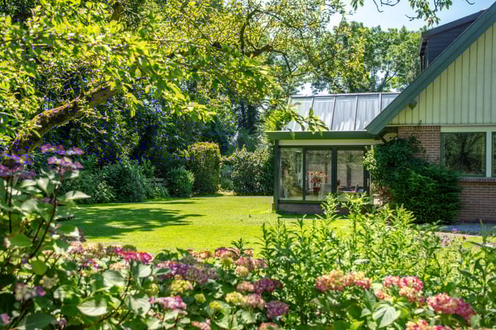 Foto 33 van Straatweg 42