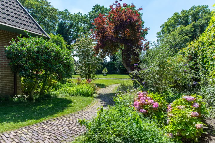 Foto 38 van Straatweg 42