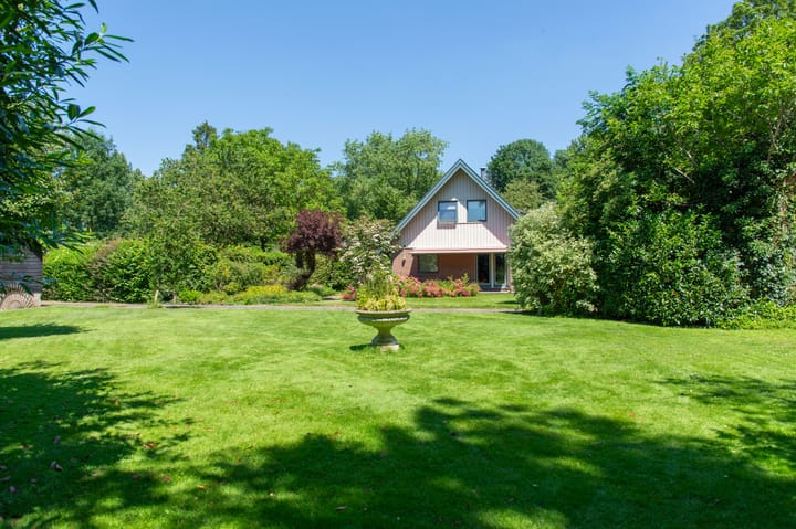 Foto 40 van Straatweg 42