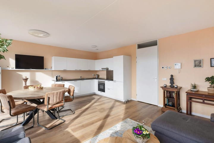 Foto 10 van Sumatraweg 232