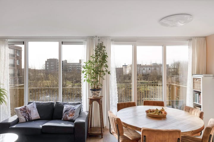 Foto 14 van Sumatraweg 232