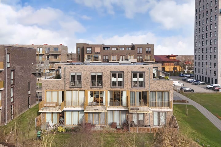 Foto 35 van Sumatraweg 232