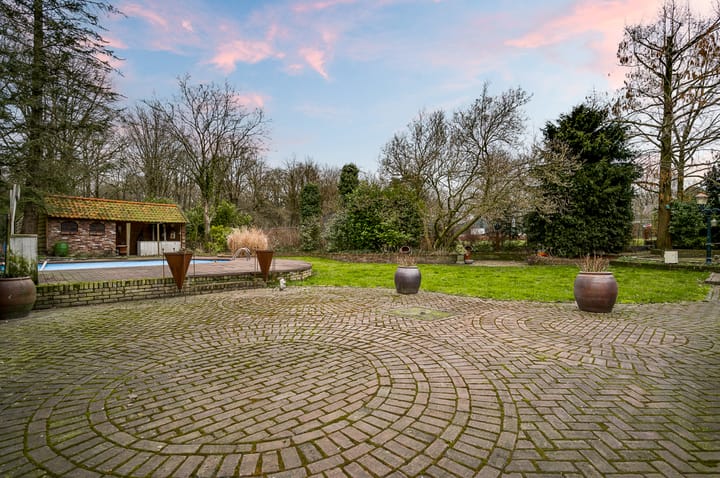 Foto 31 van Helenaveenseweg 20