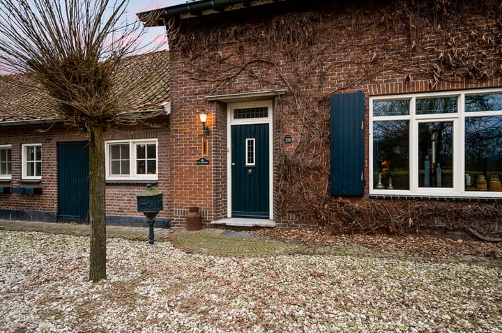 Foto 5 van Helenaveenseweg 20