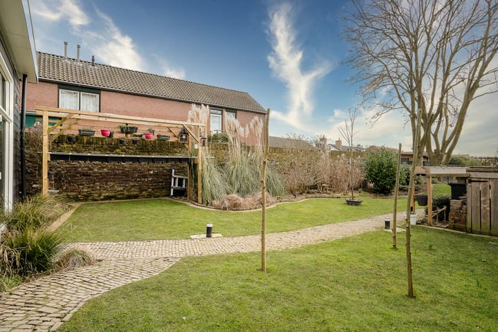 Foto 30 van Walburgisstraat 5