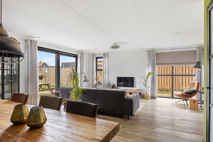 Photo 10 of De Tille 24