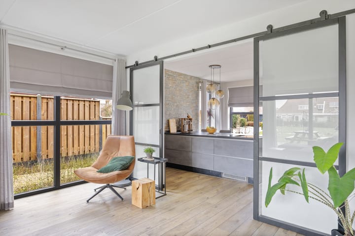 Photo 17 of De Tille 24